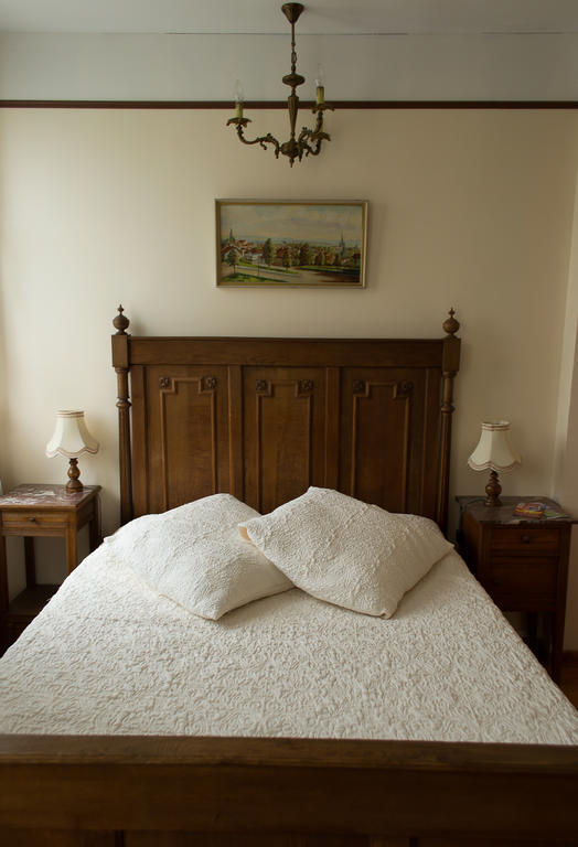 Chambres D'Hotes Sur La Courtine De Coucy Zimmer foto